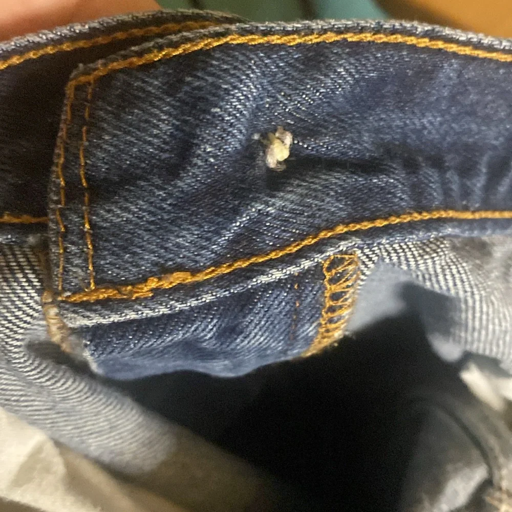 Levi’s 505 regular fit straight jeans size 35x36 (tag says 36x36)